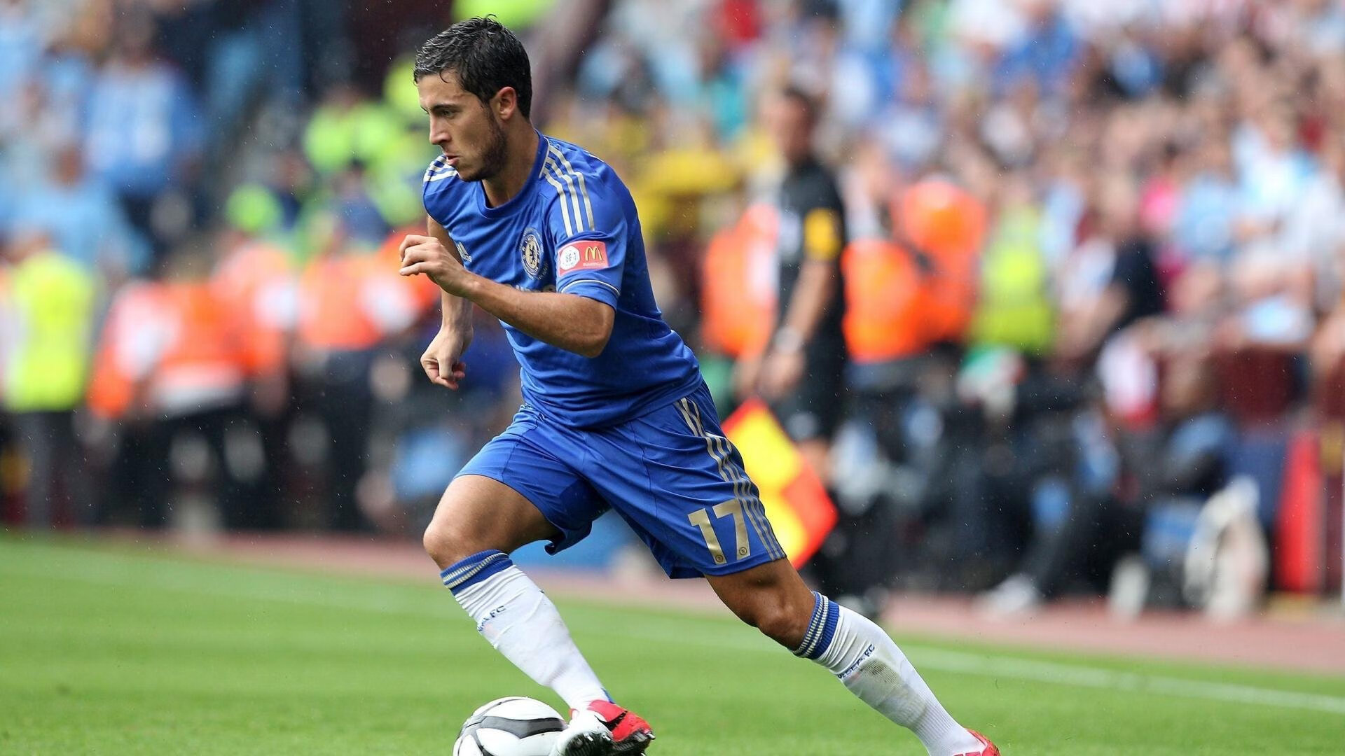 戈贝尔定律，舞台越大，他越强！而步行者正用团队铁拳，向活塞示范何为现代压制