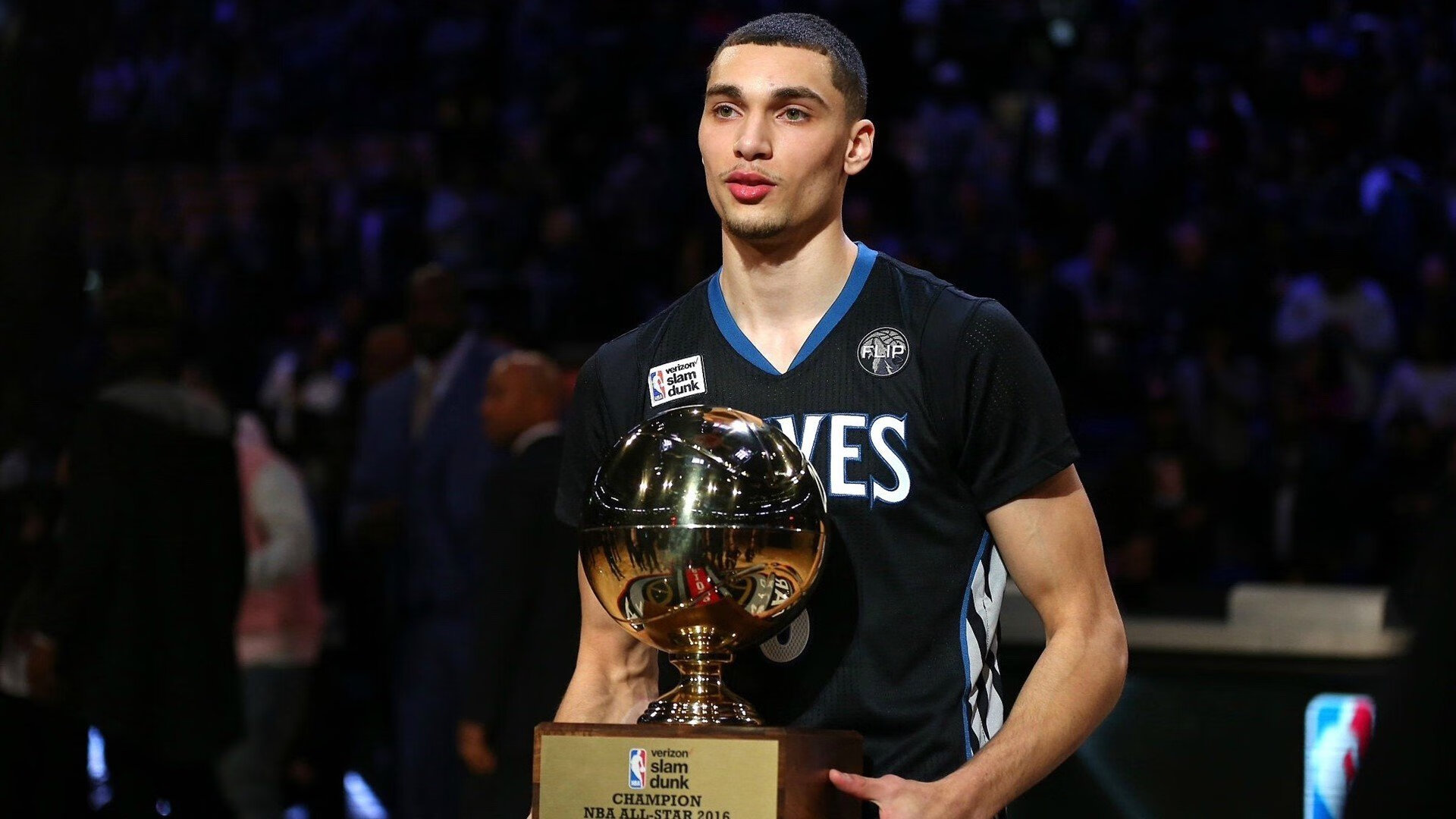 冰与火之歌，从F1赛道到绿茵场，竞技体育的宿命与逆袭